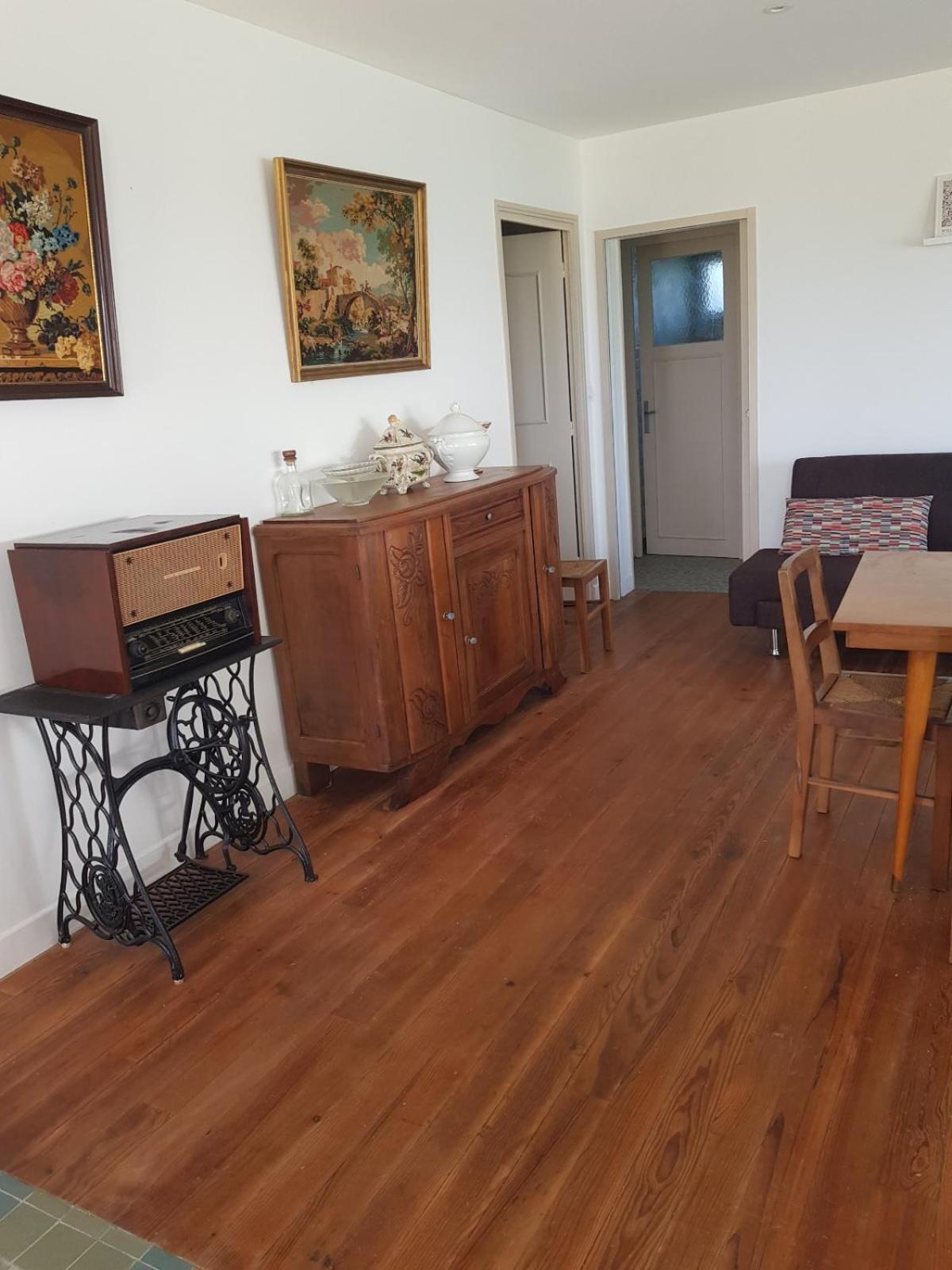 Gite Chez Mamie - 7 Personnes A Sainte Livrade Sur Lot ภายนอก รูปภาพ